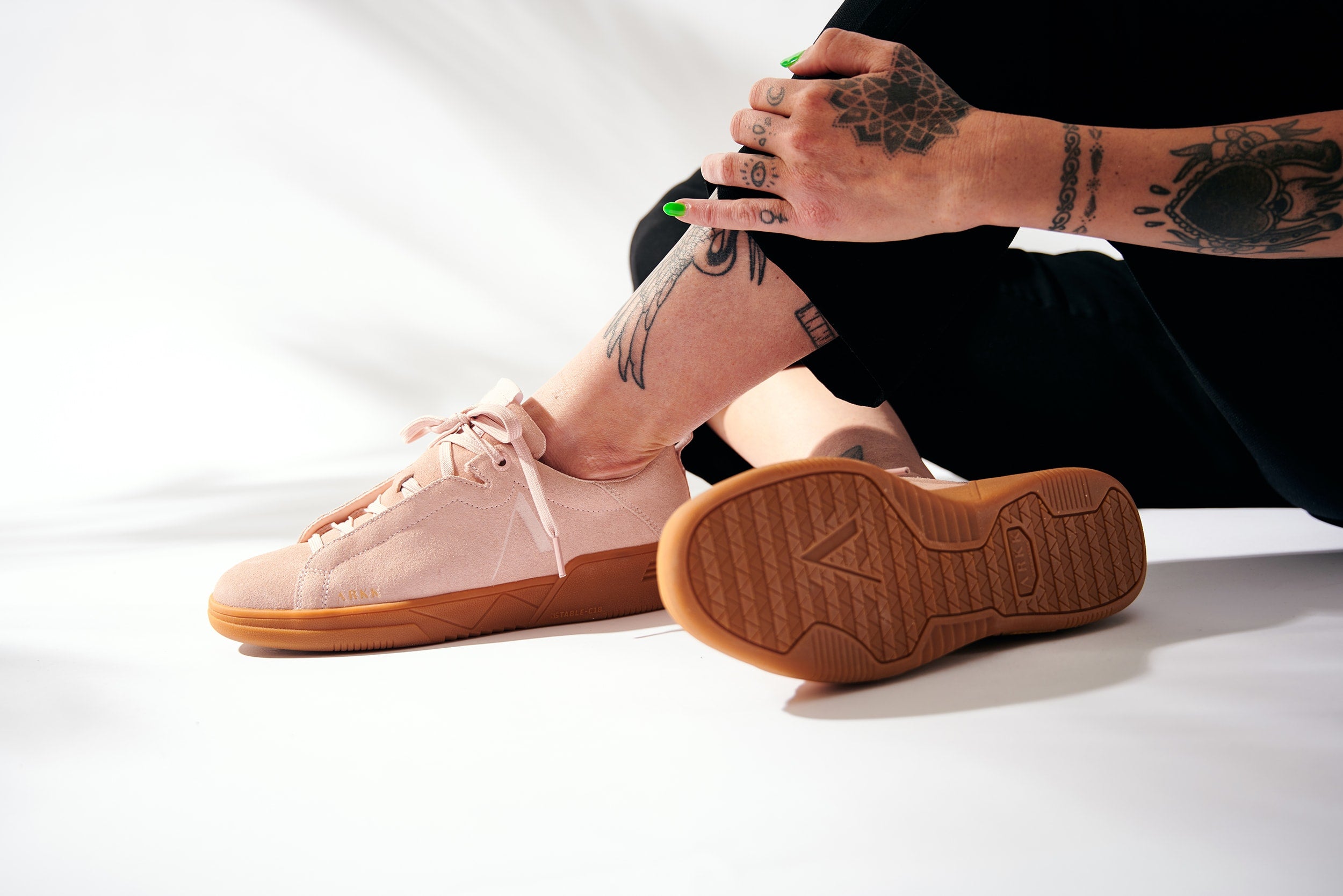 ARKK NOS Uniklass Suede S-C18 | Shell Pink Gum | Women Uniklass